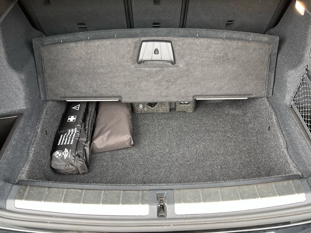 BMW X1 sDrive18d color Negro. Año 2021. 110KW(150CV). Diésel. En concesionario Celtamotor Vigo de Pontevedra