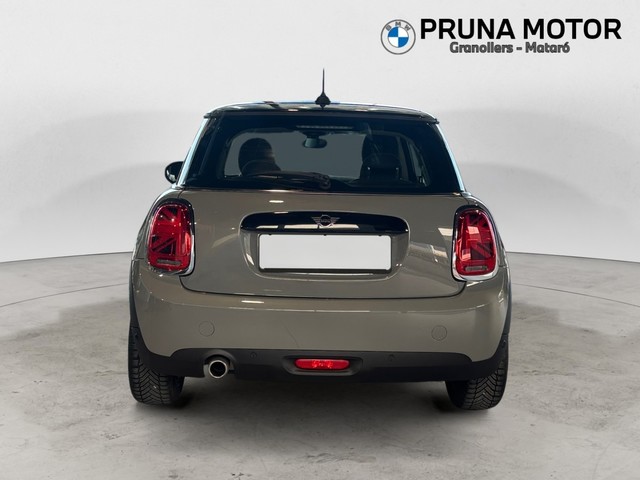 fotoG 4 del MINI MINI Cooper 100 kW (136 CV) 136cv Gasolina del 2019 en Barcelona