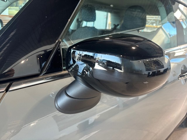 fotoG 19 del MINI MINI Cooper 100 kW (136 CV) 136cv Gasolina del 2019 en Barcelona