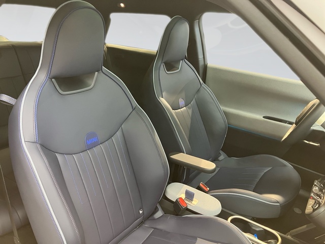 fotoG 14 del MINI MINI Cooper SE 160 kW (218 CV) 218cv Eléctrico del 2024 en Tarragona