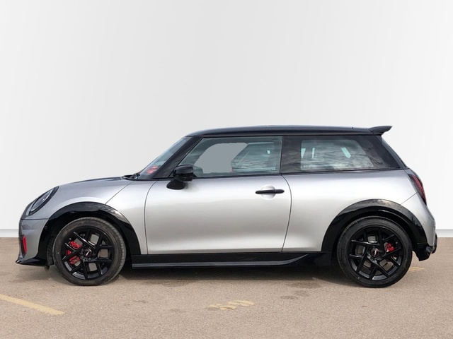 fotoG 2 del MINI MINI Cooper John Cooper Works 170 kW (231 CV) 231cv Gasolina del 2025 en Illes Balears