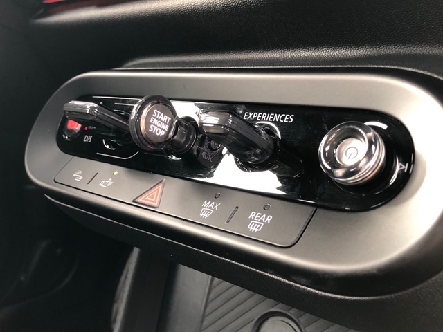 fotoG 21 del MINI MINI Cooper John Cooper Works 170 kW (231 CV) 231cv Gasolina del 2025 en Illes Balears