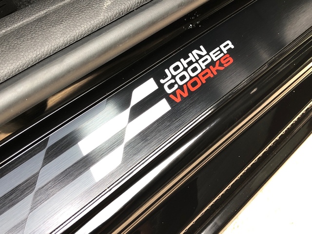 fotoG 24 del MINI MINI Cooper John Cooper Works 170 kW (231 CV) 231cv Gasolina del 2025 en Illes Balears