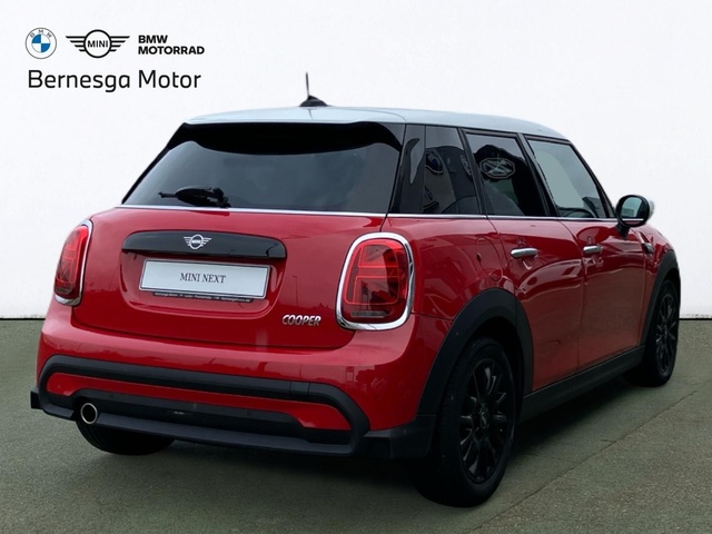 fotoG 3 del MINI MINI 5 Puertas Cooper 100 kW (136 CV) 136cv Gasolina del 2021 en León