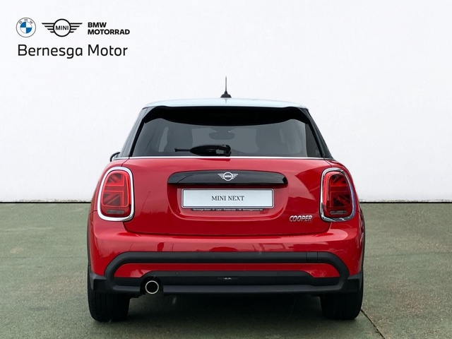 fotoG 4 del MINI MINI 5 Puertas Cooper 100 kW (136 CV) 136cv Gasolina del 2021 en León