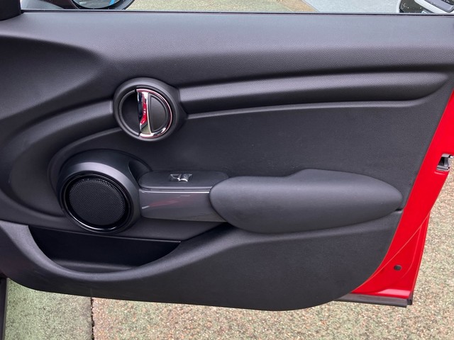 fotoG 14 del MINI MINI 5 Puertas Cooper 100 kW (136 CV) 136cv Gasolina del 2021 en León