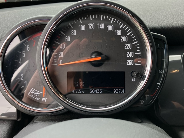 fotoG 18 del MINI MINI 5 Puertas Cooper 100 kW (136 CV) 136cv Gasolina del 2021 en León