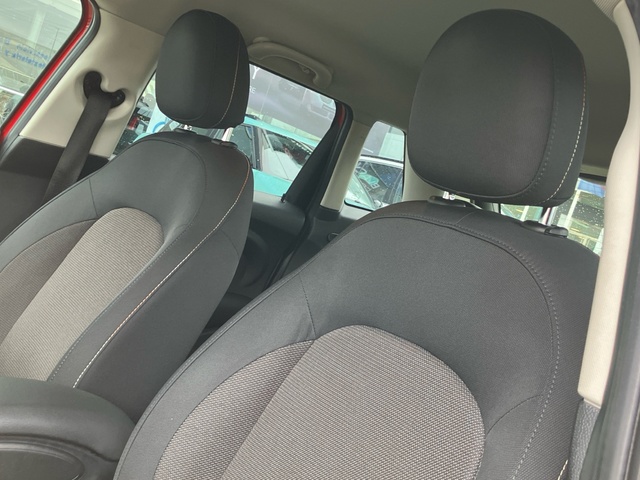 fotoG 20 del MINI MINI 5 Puertas Cooper 100 kW (136 CV) 136cv Gasolina del 2021 en León