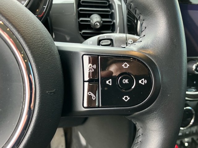 fotoG 22 del MINI MINI 5 Puertas Cooper 100 kW (136 CV) 136cv Gasolina del 2021 en León