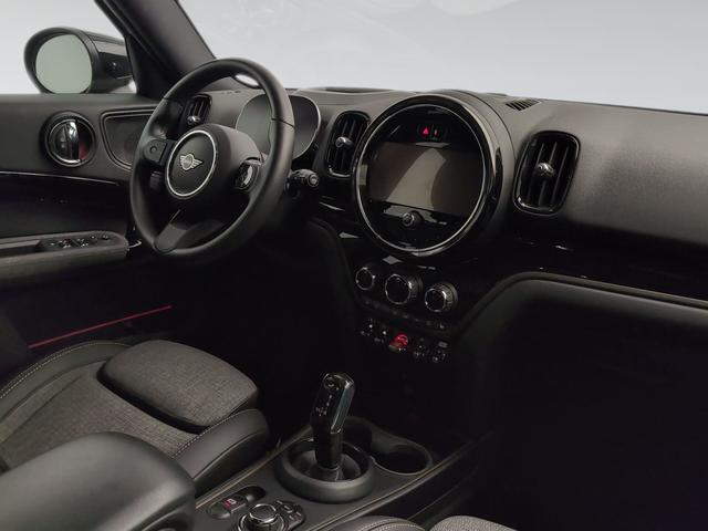 fotoG 7 del MINI MINI Countryman Cooper 100 kW (136 CV) 136cv Gasolina del 2022 en Málaga