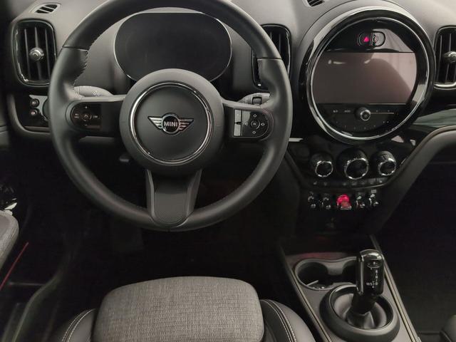 fotoG 10 del MINI MINI Countryman Cooper 100 kW (136 CV) 136cv Gasolina del 2022 en Málaga