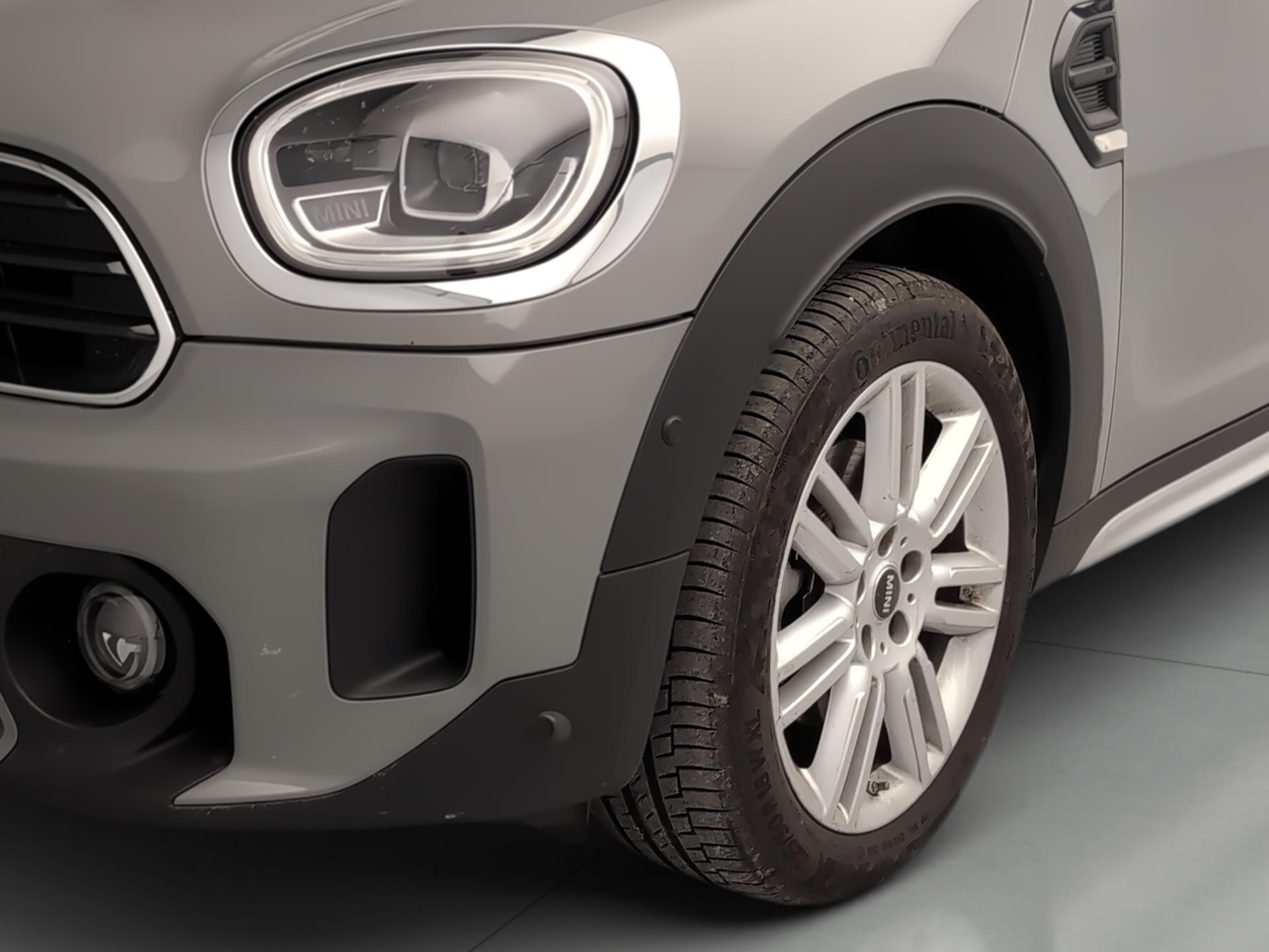 fotoG 5 del MINI MINI Countryman Cooper 100 kW (136 CV) 136cv Gasolina del 2022 en Málaga