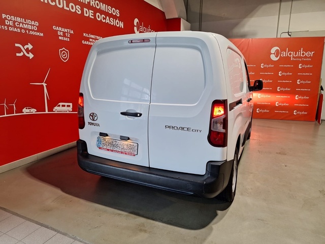 Toyota Proace City 1.5D GX Media 75 kW (102 CV)