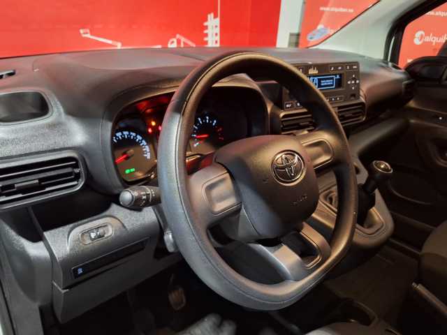 Toyota Proace City 1.5D GX Media 75 kW (102 CV)