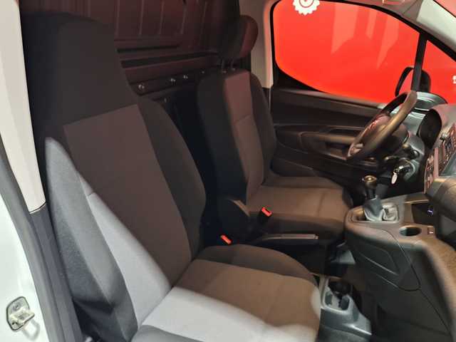 Toyota Proace City 1.5D GX Media 75 kW (102 CV)