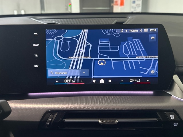 BMW iX1 xDrive30 color Blanco. Año 2025. 230KW(313CV). Eléctrico. En concesionario Auto Premier, S.A. - MADRID de Madrid