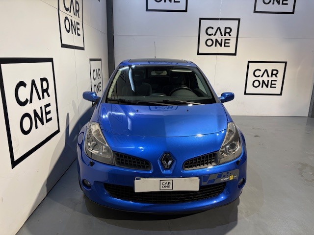 Renault Clio Renault Sport 2.0 16v 145 kW (200 CV)