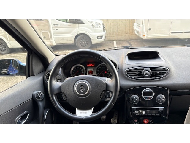 Renault Clio Renault Sport 2.0 16v 145 kW (200 CV)