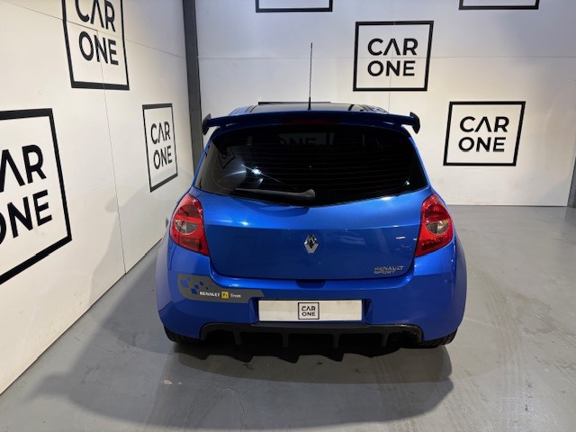 Renault Clio Renault Sport 2.0 16v 145 kW (200 CV)