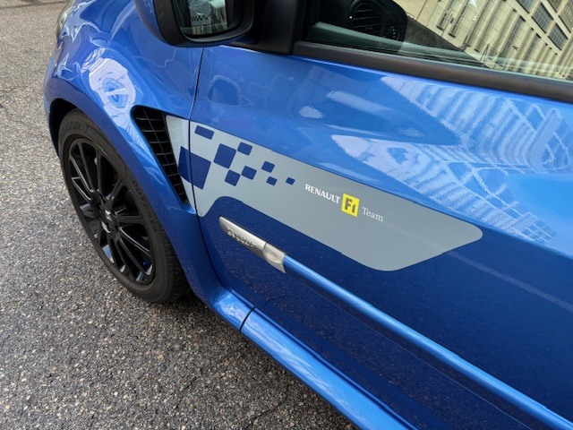 Renault Clio Renault Sport 2.0 16v 145 kW (200 CV)