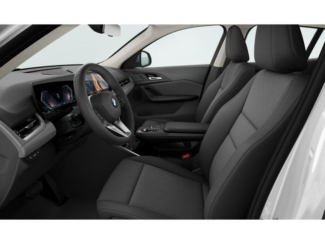 BMW X2 sDrive18d color Blanco. Año 2025. 110KW(150CV). Diésel. En concesionario Auto Premier, S.A. - MADRID de Madrid