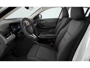 Fotos de BMW X2 sDrive18d color Blanco. Año 2025. 110KW(150CV). Diésel. En concesionario Auto Premier, S.A. - MADRID de Madrid