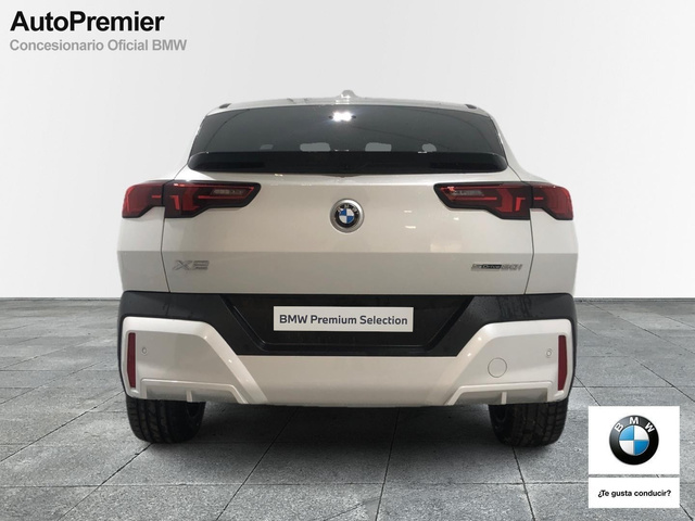 BMW X2 sDrive20i color Blanco. Año 2025. 125KW(170CV). Gasolina. En concesionario Auto Premier, S.A. - MADRID de Madrid