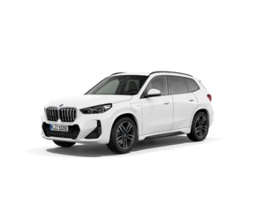 Fotos de BMW X1 xDrive30e color Blanco. Año 2025. 240KW(326CV). Híbrido Electro/Gasolina. En concesionario Vehinter Getafe de Madrid