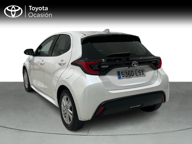 Toyota Yaris 120H Active Tech 85 kW (116 CV)