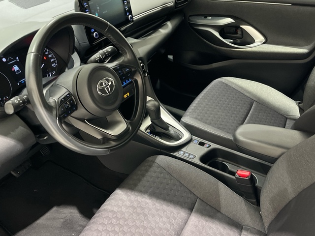 Toyota Yaris 120H Active Tech 85 kW (116 CV)
