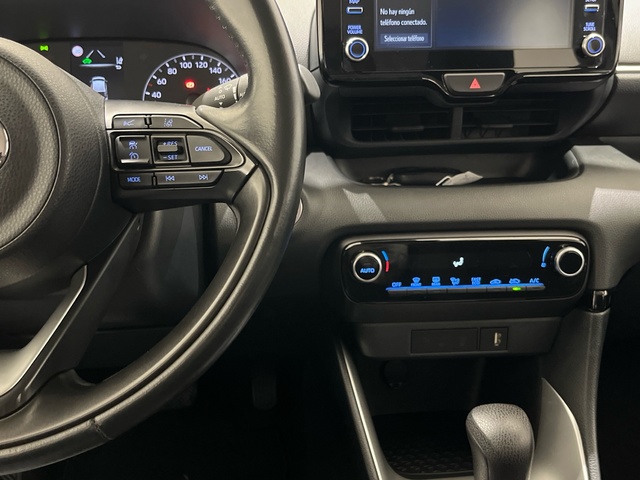 Toyota Yaris 120H Active Tech 85 kW (116 CV)