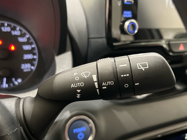 Toyota Yaris 120H Active Tech 85 kW (116 CV)