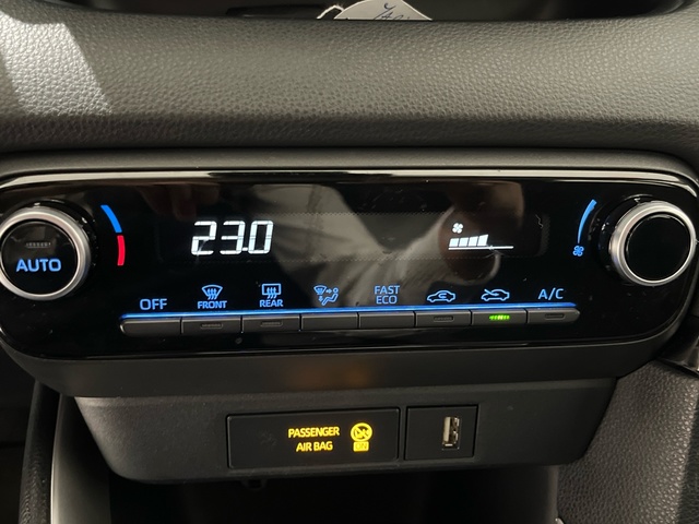 Toyota Yaris 120H Active Tech 85 kW (116 CV)