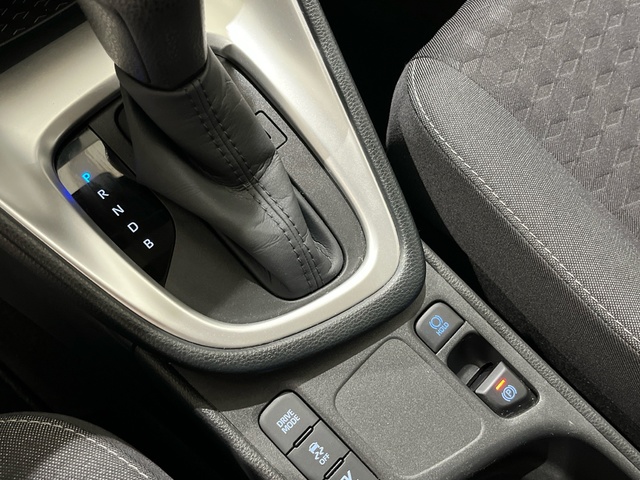 Toyota Yaris 120H Active Tech 85 kW (116 CV)