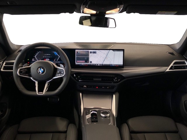 BMW Serie 4 420d Gran Coupe color Blanco. Año 2025. 140KW(190CV). Diésel. En concesionario Vehinter Getafe de Madrid