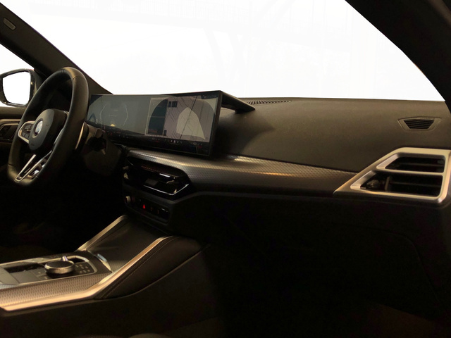 BMW Serie 4 420d Gran Coupe color Blanco. Año 2025. 140KW(190CV). Diésel. En concesionario Vehinter Getafe de Madrid