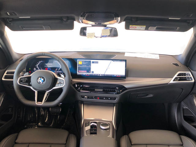 BMW Serie 3 318d color Azul. Año 2025. 110KW(150CV). Diésel. En concesionario Vehinter Getafe de Madrid