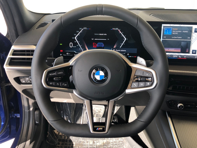 BMW Serie 3 318d color Azul. Año 2025. 110KW(150CV). Diésel. En concesionario Vehinter Getafe de Madrid