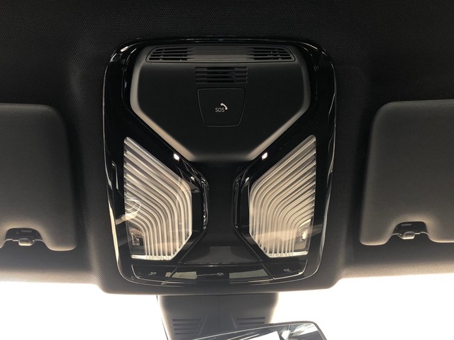 BMW Serie 3 318d color Azul. Año 2025. 110KW(150CV). Diésel. En concesionario Vehinter Getafe de Madrid