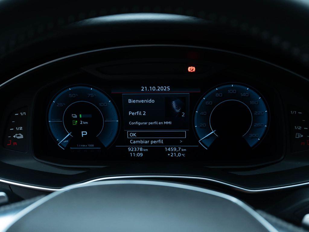 55 TFSIe quattro-ultra 270 kW (367 CV) S tronic