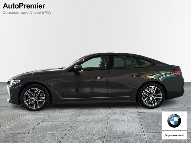 BMW i4 eDrive40 color Gris. Año 2024. 250KW(340CV). Eléctrico. En concesionario Auto Premier, S.A. - MADRID de Madrid