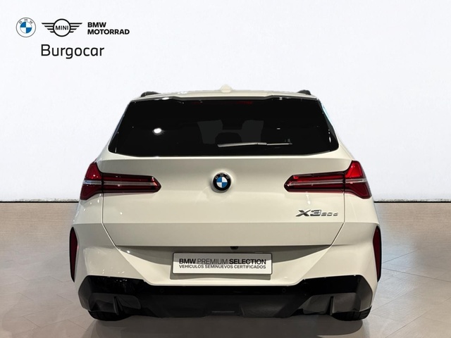 BMW X3 xDrive20d color Blanco. Año 2024. 145KW(197CV). Diésel. En concesionario Motor Gorbea de Álava