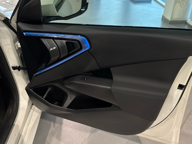 BMW X3 xDrive20d color Blanco. Año 2024. 145KW(197CV). Diésel. En concesionario Motor Gorbea de Álava