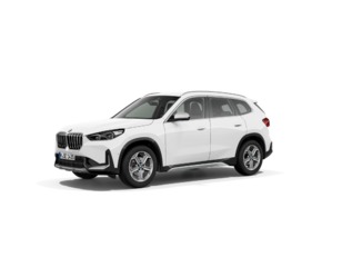 Fotos de BMW X1 sDrive18d color Blanco. Año 2022. 110KW(150CV). Diésel. En concesionario BMW Fuenteolid Valladolid de Valladolid