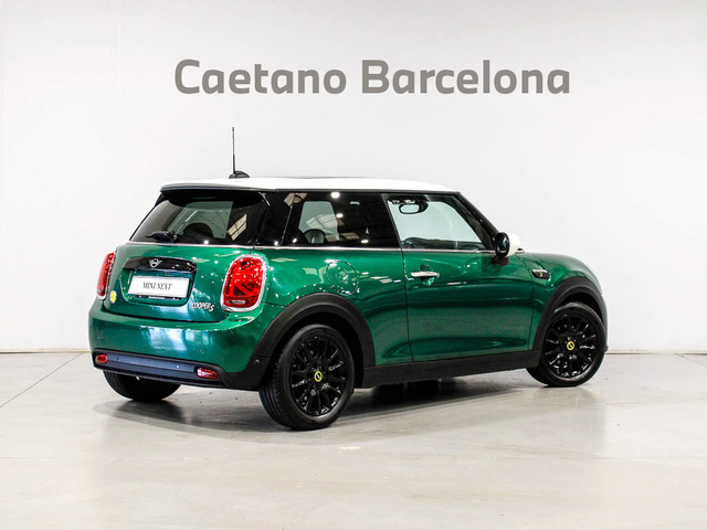 fotoG 3 del MINI MINI Cooper SE 135 kW (184 CV) 184cv Eléctrico del 2021 en Barcelona