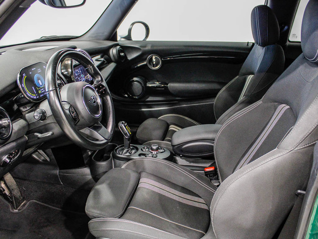 fotoG 10 del MINI MINI Cooper SE 135 kW (184 CV) 184cv Eléctrico del 2021 en Barcelona