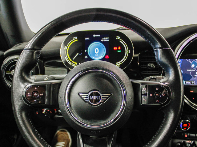 fotoG 12 del MINI MINI Cooper SE 135 kW (184 CV) 184cv Eléctrico del 2021 en Barcelona