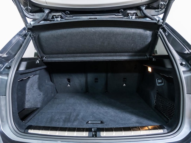 BMW X1 sDrive18i color Gris. Año 2021. 103KW(140CV). Gasolina. En concesionario Oliva Motor Tarragona de Tarragona