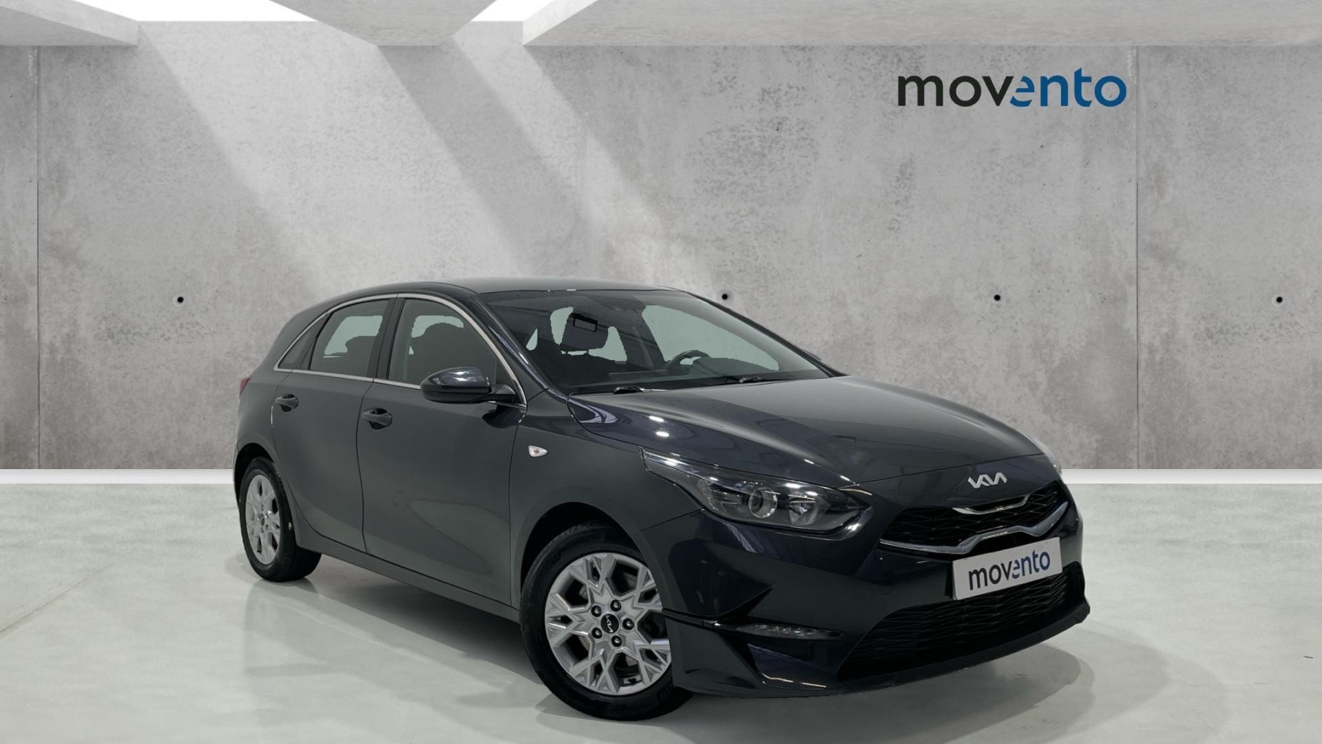 Kia Ceed 1.6 MHEV en Barcelona