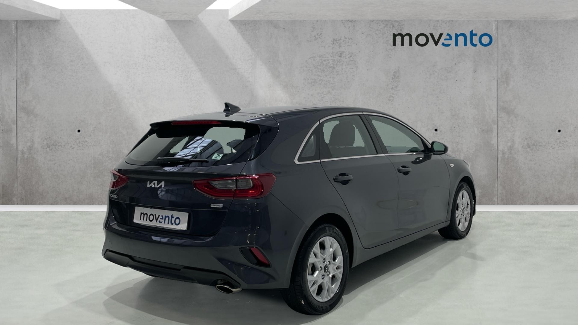 Kia Ceed 1.6 MHEV en Barcelona